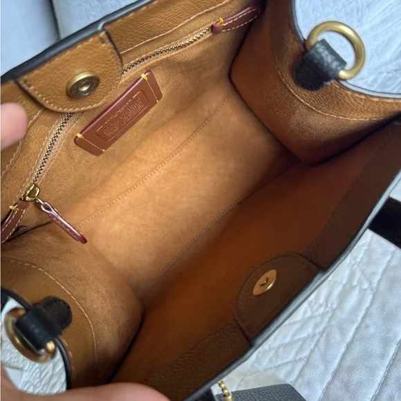 Coach Field Tote 22 Bag leather color block - Picture 5 of 7